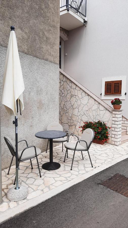 Apartmani Muzic Orlec エクステリア 写真