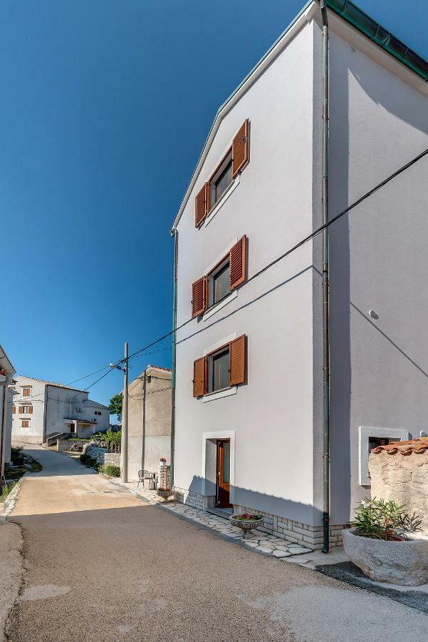 Apartmani Muzic Orlec エクステリア 写真